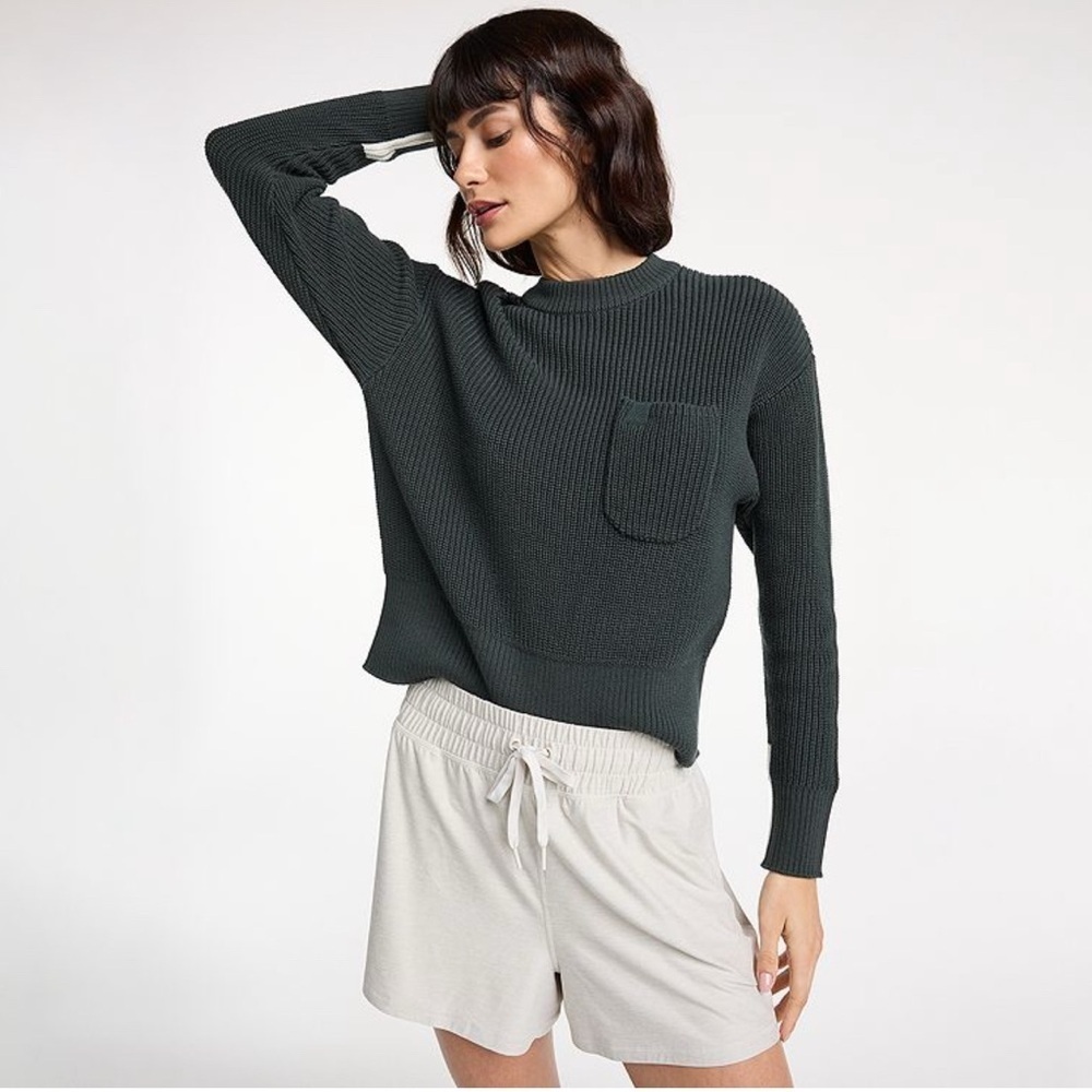 FLX‎ Women’s Black Crewneck Ribbed Sweater Patch Pocket Sz M Classic Grunge